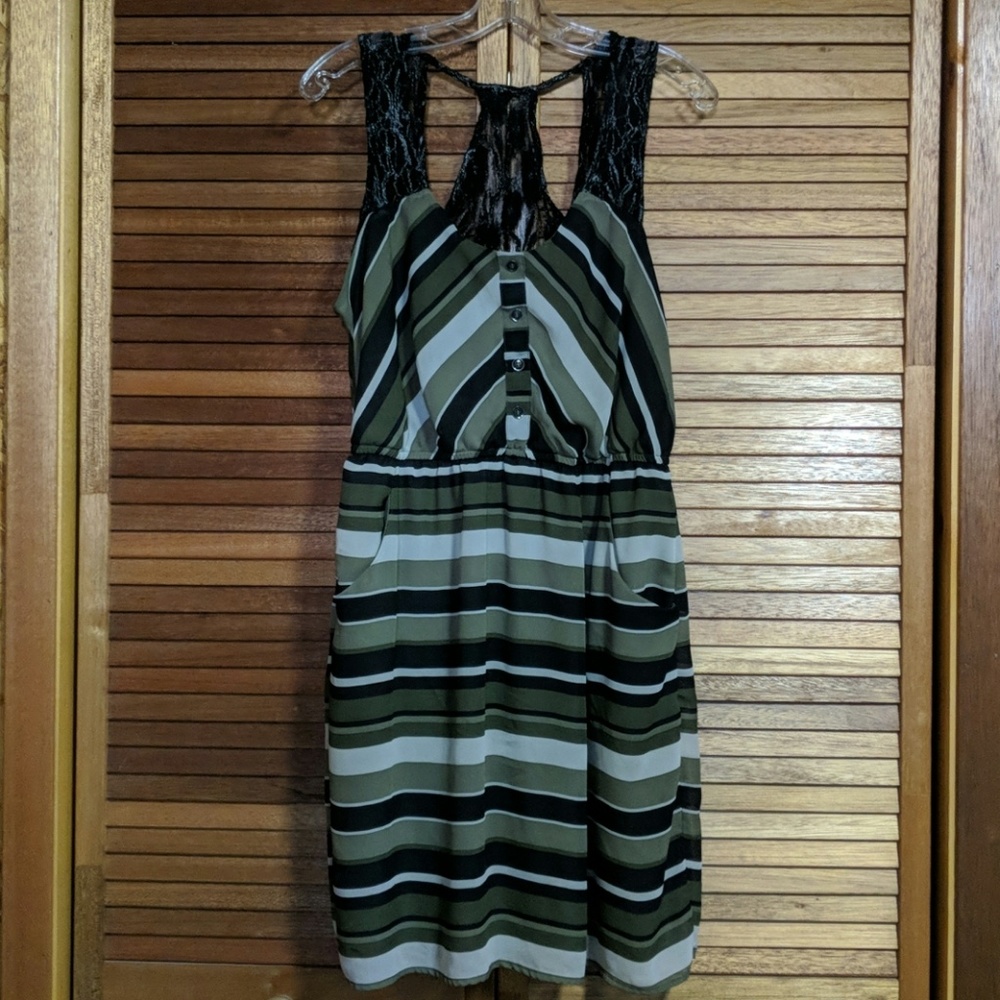 Striped Green Dress with Pockets